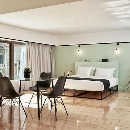Mono Lofts *
