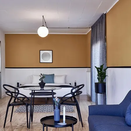 Mono Lofts * أثينا